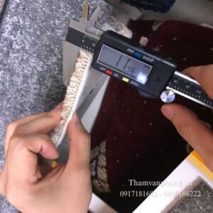 check độ dày Thảm cuộn SLT Silken Touch