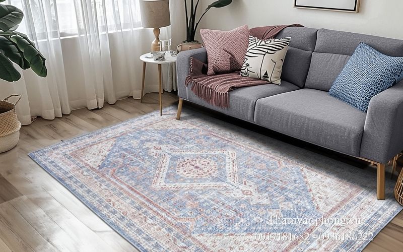 Thảm len dệt tay có cấu trúc tinh xảo, mềm dễ bị ảnh hưởng bởi môi trường