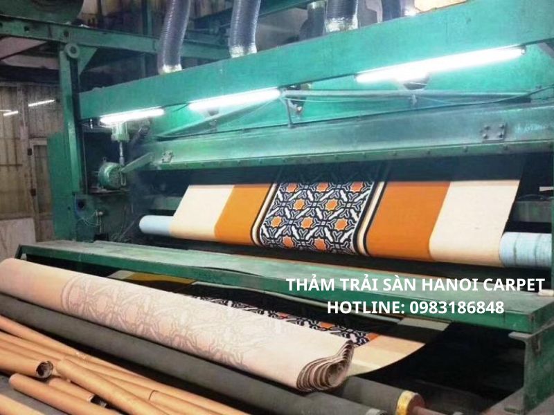 Các nhà máy thảm đang dần áp dụng công nghệ hiện đại vào sản xuất