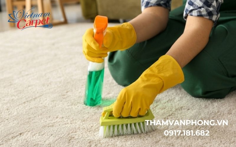 Nên chọn loại thảm dễ vệ sinh cho những khu vực có nhiều người qua lại