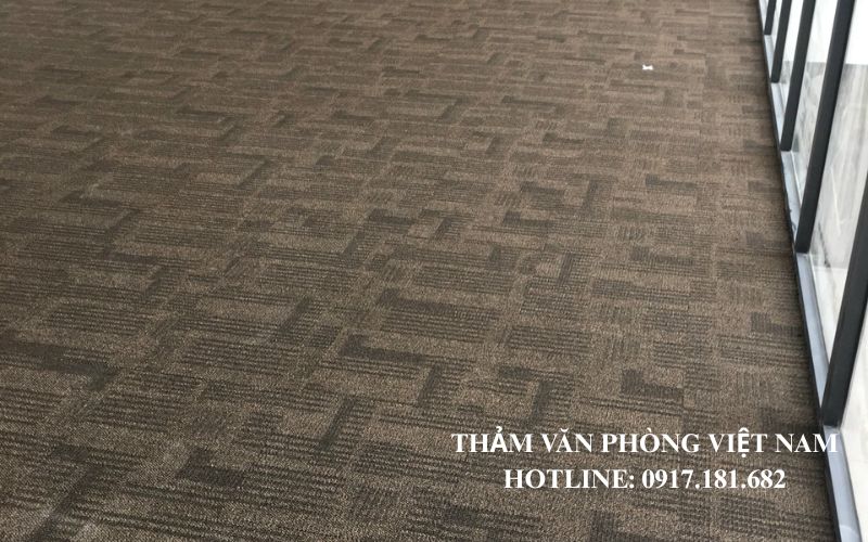 Thi công thảm màu xám cho văn phòng 