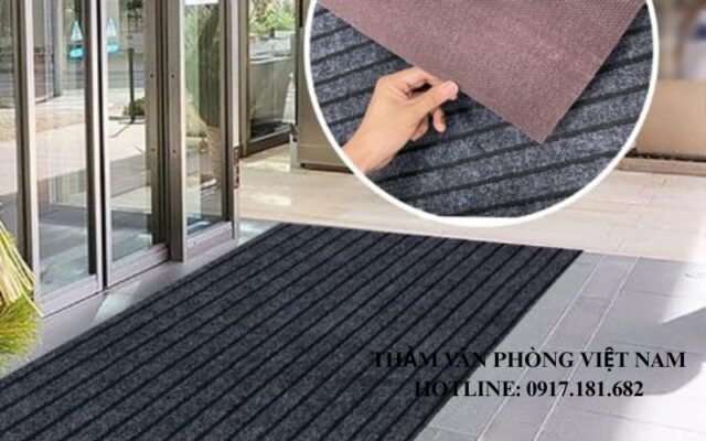 Thảm chùi chân khu vực sảnh chính