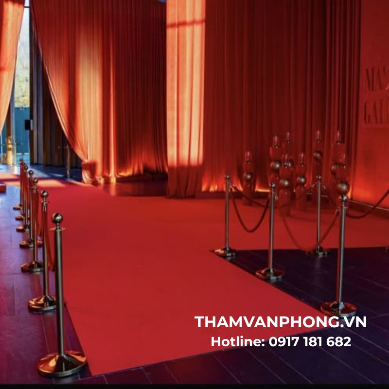 Thảm nỉ khai trương