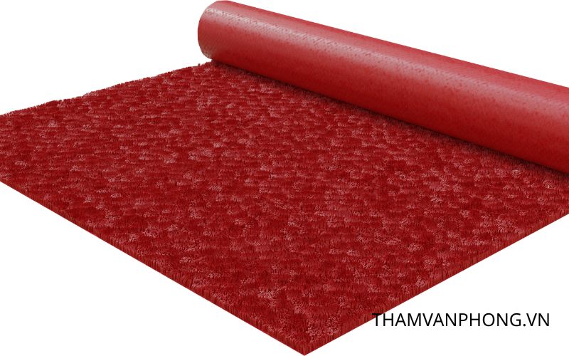 Thảm cuộn hoa văn đỏ