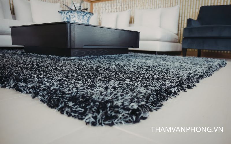 Thảm lông xù trang trí phòng khách